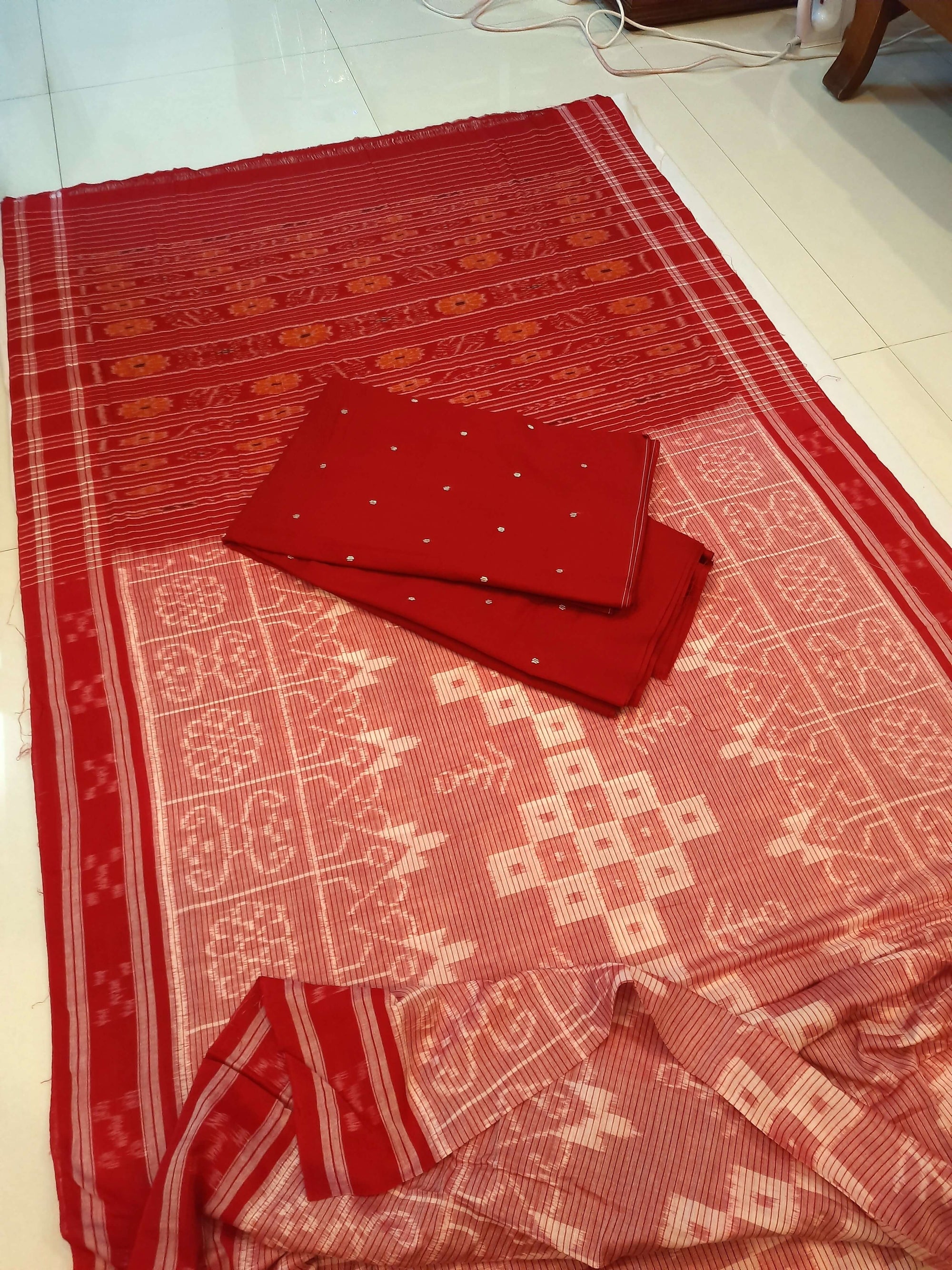 Pink and Red Cotton Odisha Ikat saree with mix match blouse piece