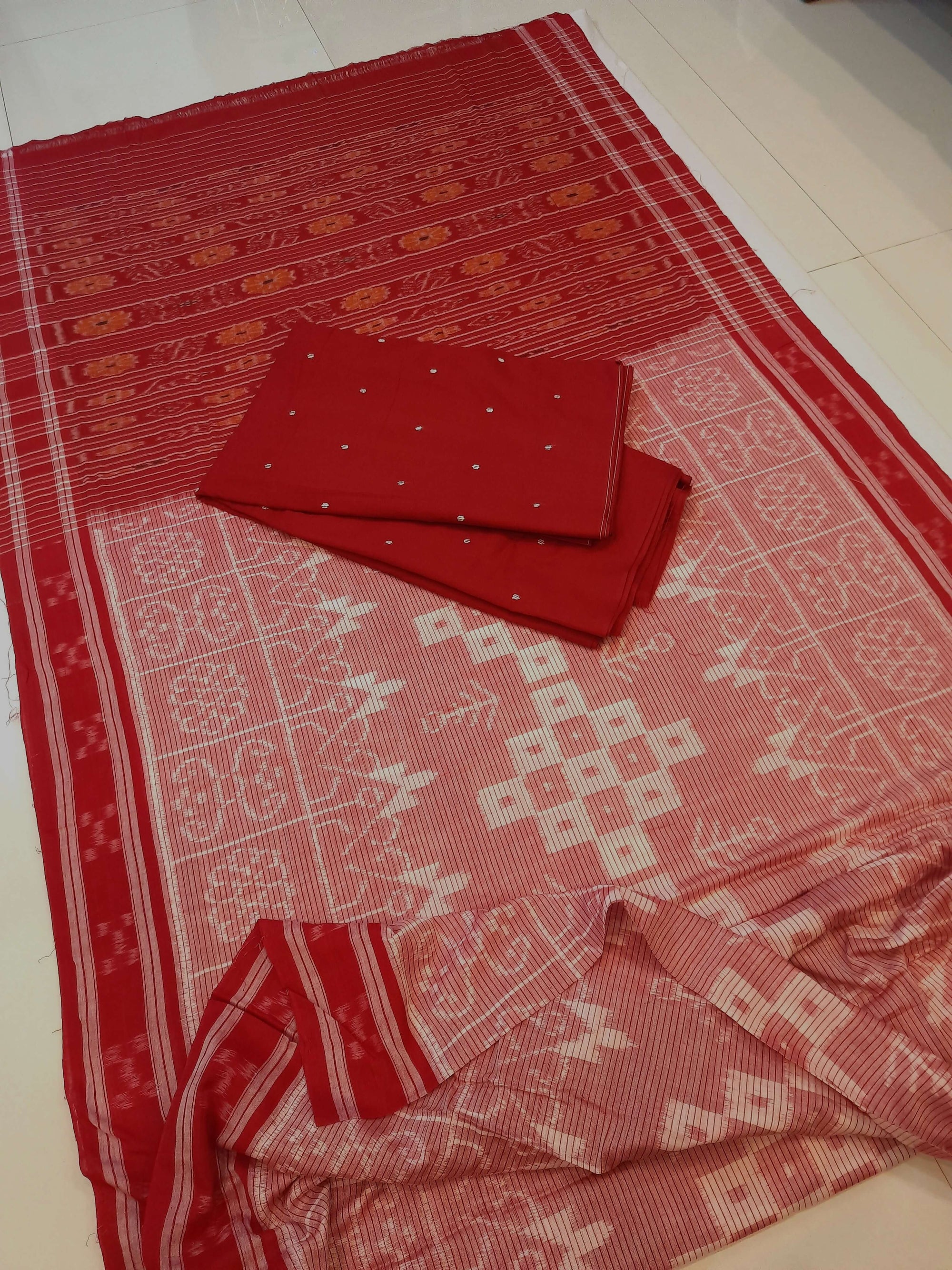 Pink and Red Cotton Odisha Ikat saree with mix match blouse piece