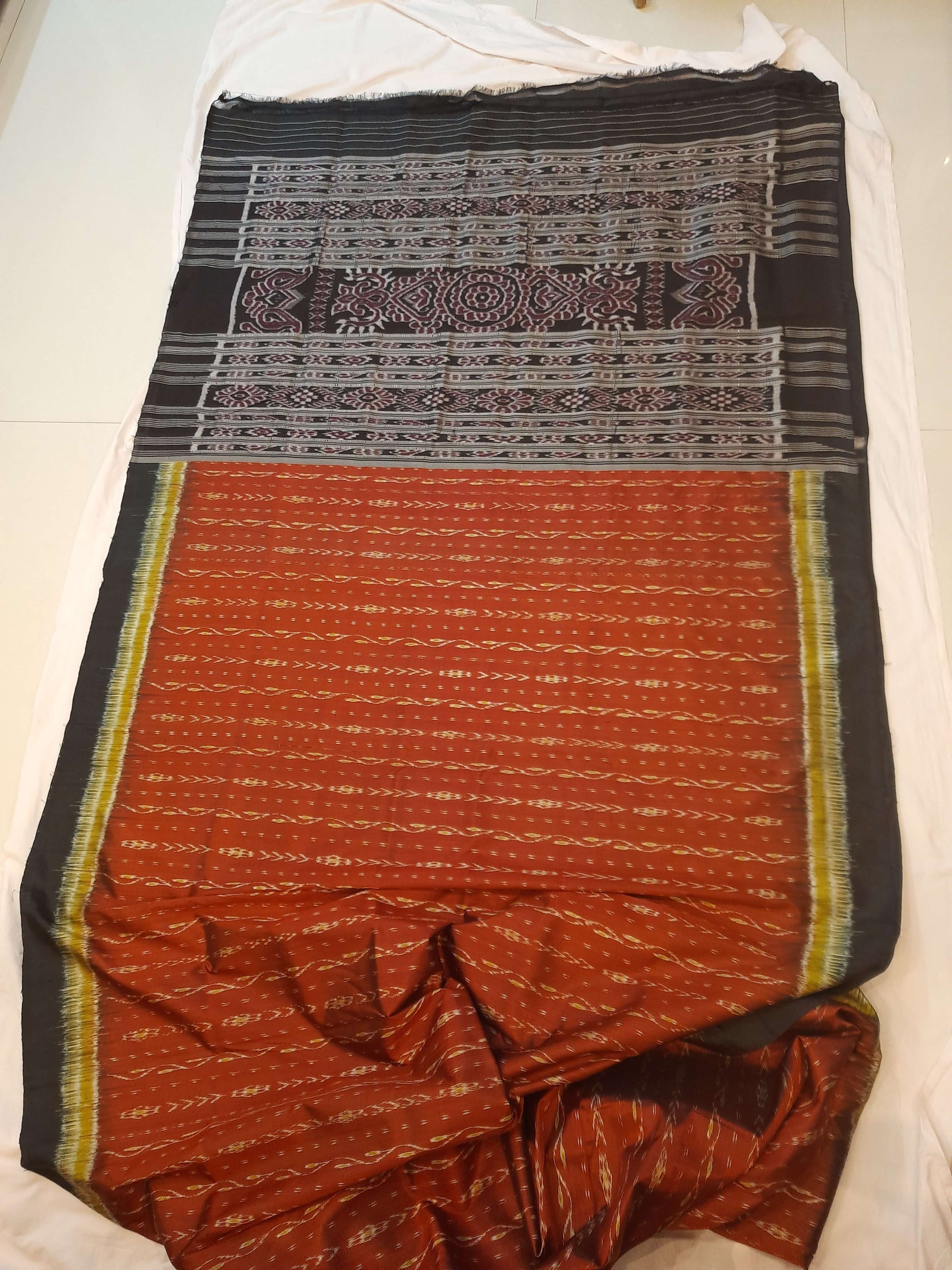 Maroon Odisha Khandua Pata Silk Saree with running blouse piece