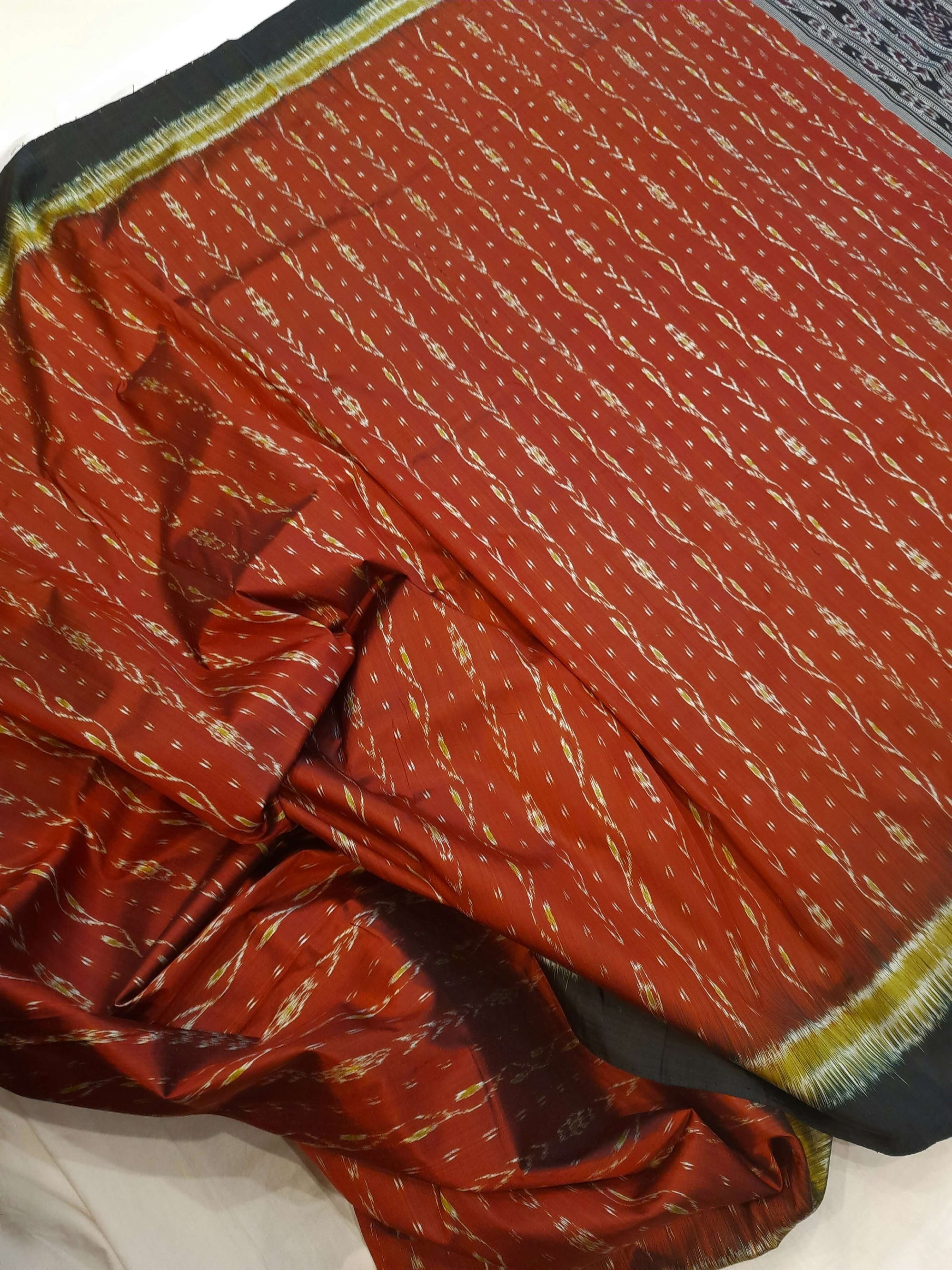 Maroon Odisha Khandua Pata Silk Saree with running blouse piece