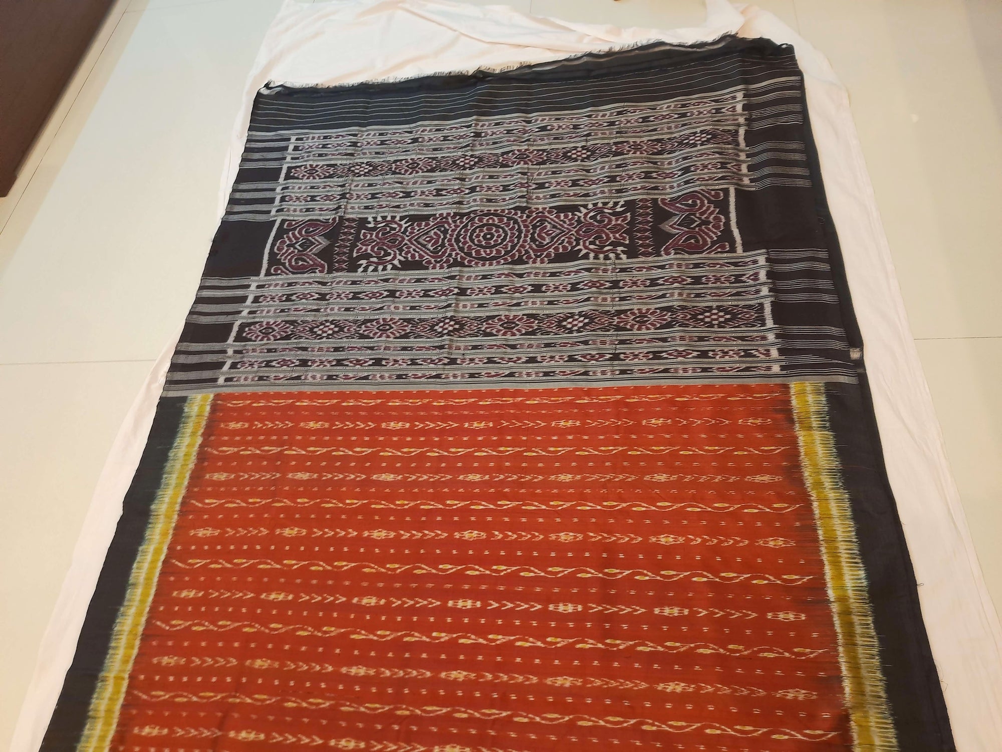 Maroon Odisha Khandua Pata Silk Saree with running blouse piece