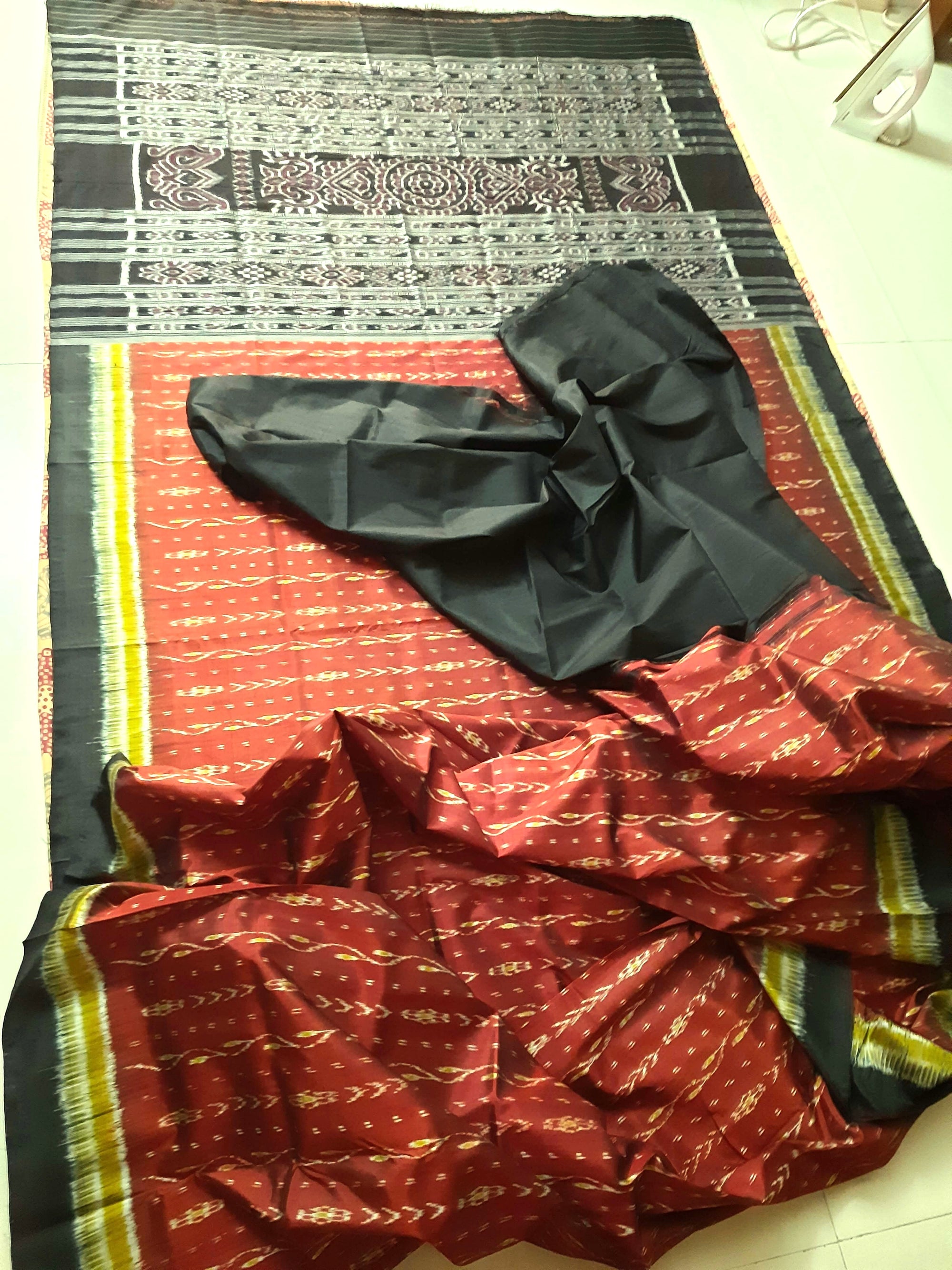 Maroon Odisha Khandua Pata Silk Saree with running blouse piece