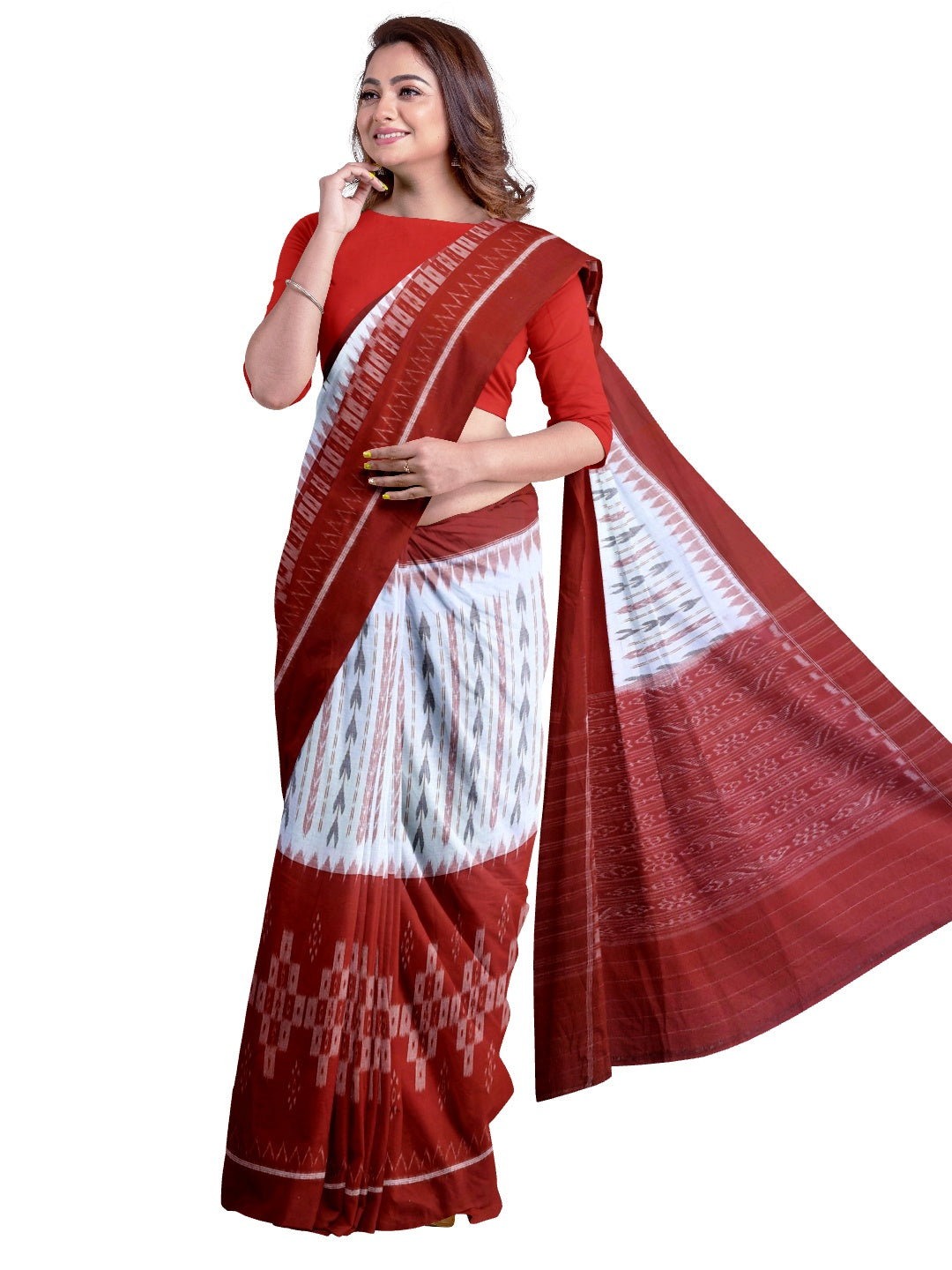White and Red combination Odisha Ikat saree  with cotton ikat Pasapalli blouse piece