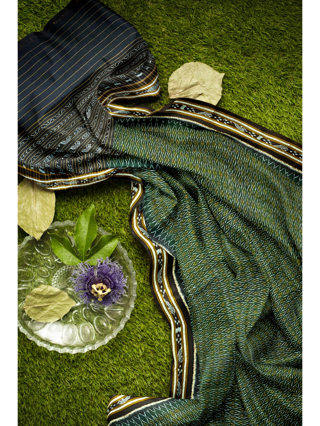 Green Cotton Odisha Ikat saree with mix match cotton ikat blouse piece