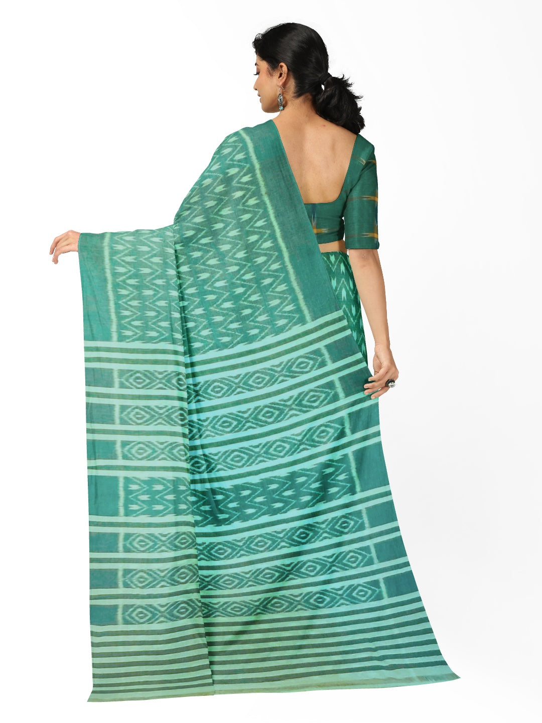 Green Cotton Odisha Ikat saree with mix match cotton ikat blouse piece