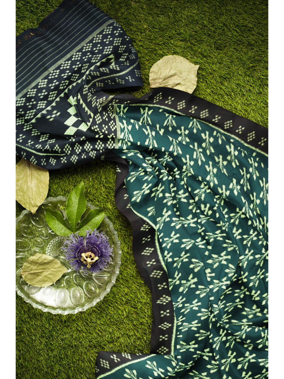 Green Cotton Odisha Ikat saree with mix match cotton ikat blouse piece