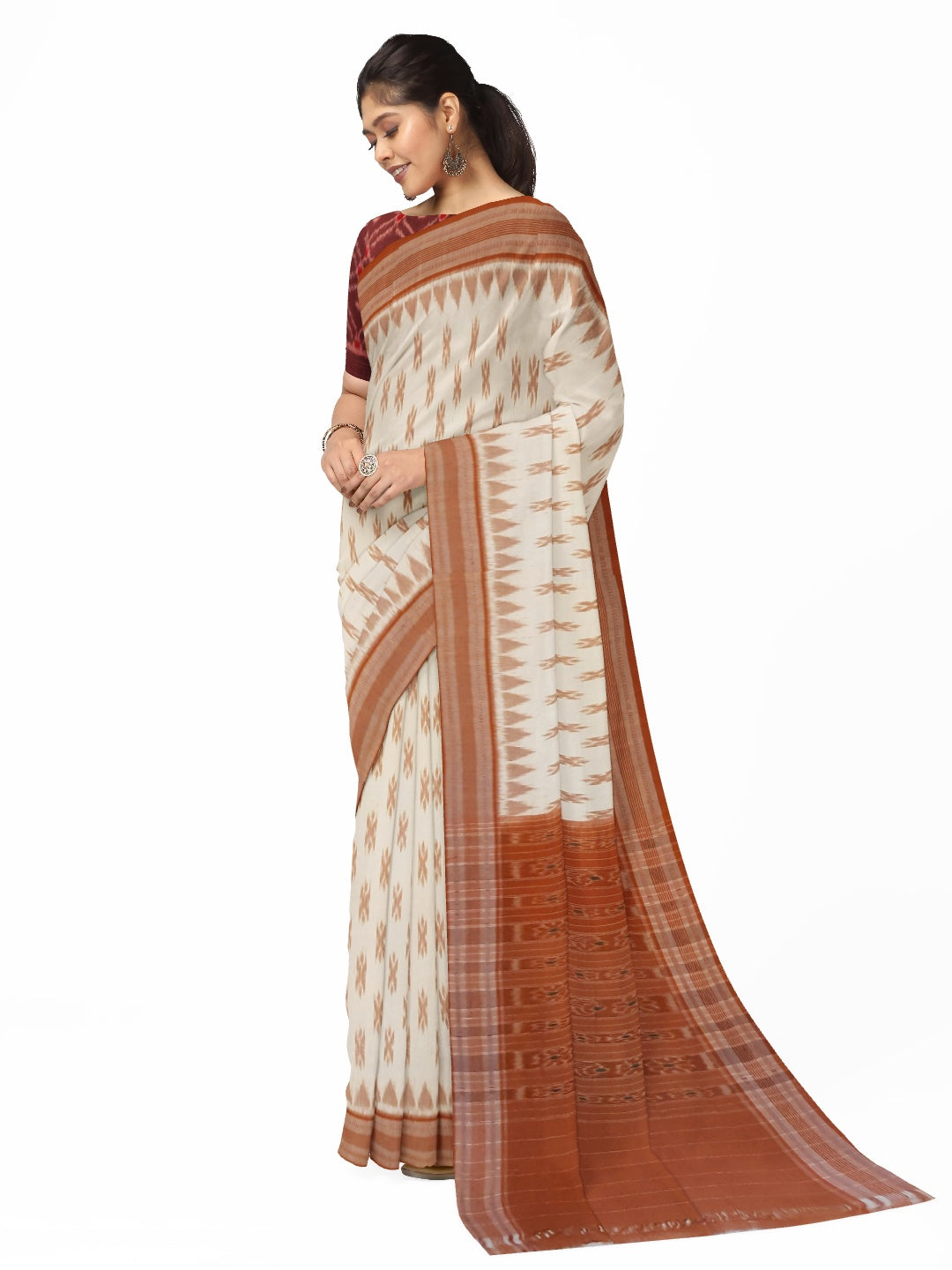 Off-white Cotton Odisha Ikat saree with cotton ikat blouse piece