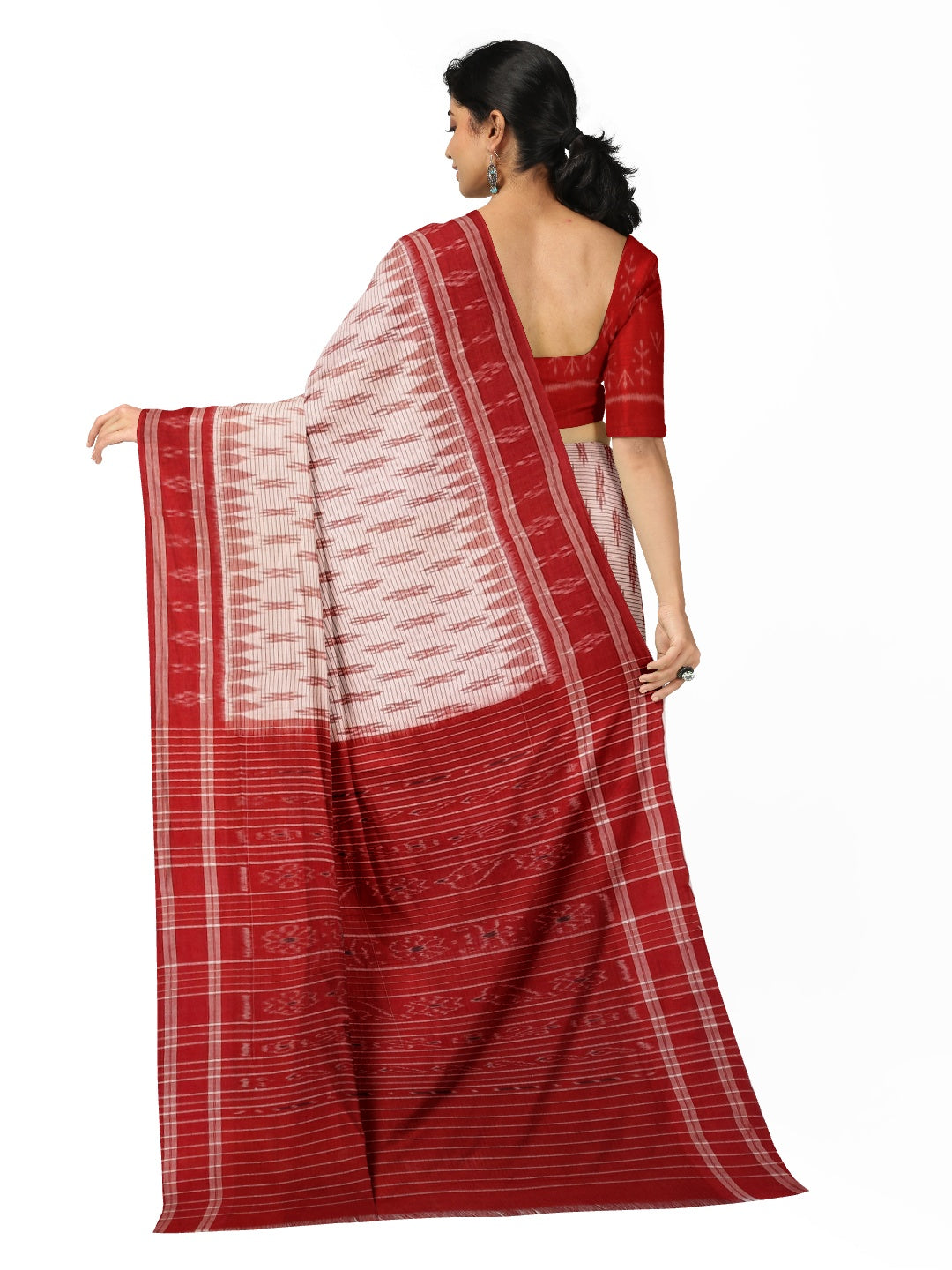 White with Red Cotton Odisha Ikat saree with cotton ikat blouse piece