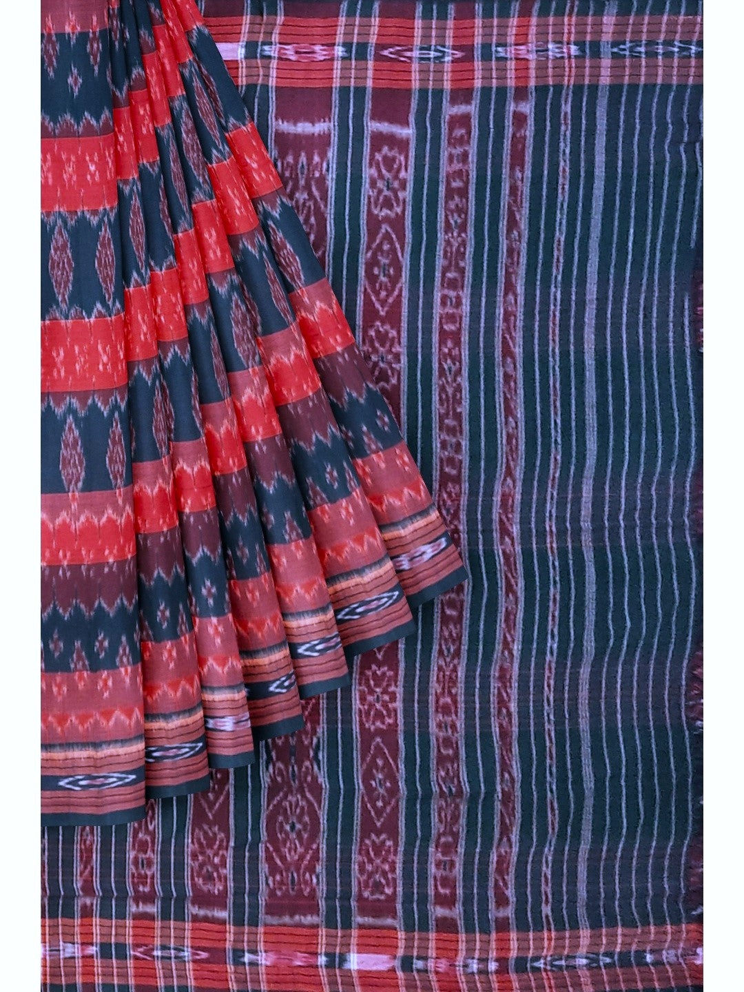 Green Cotton Odisha Ikat saree  with mix match cotton ikat blouse piece