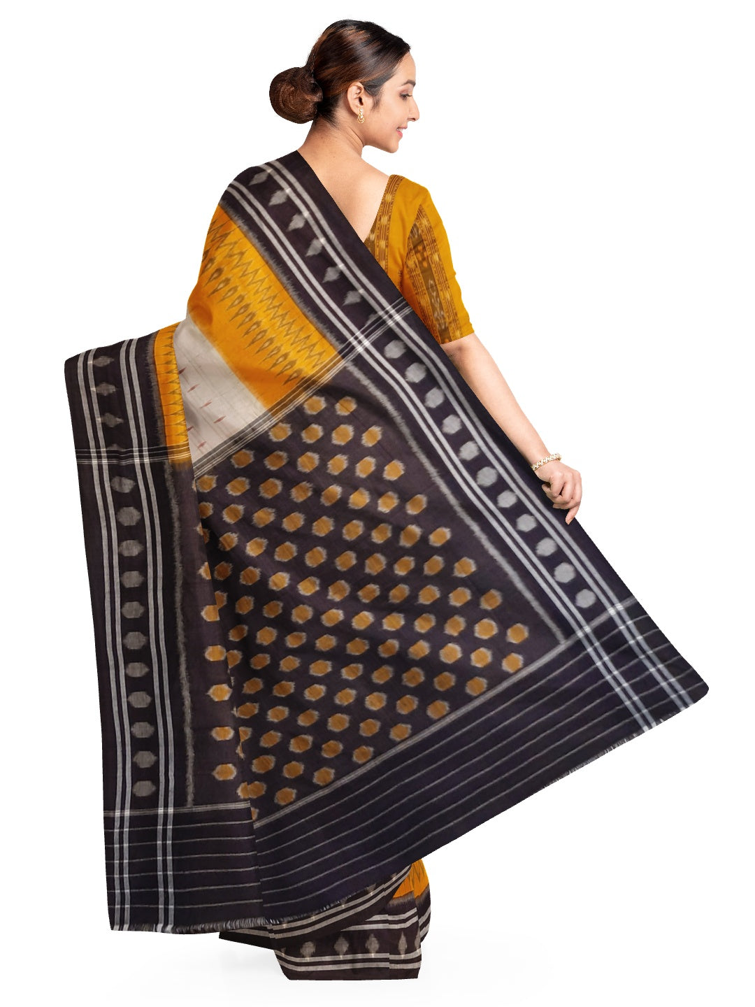 Off-white Cotton Odisha Ikat saree  with mix match cotton ikat blouse piece