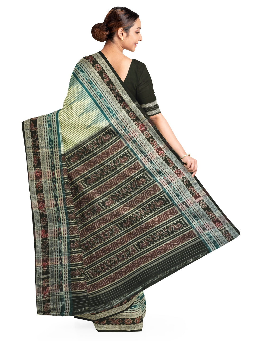 Off-white double order Sachipar Nuapatna Cotton Ikat saree with cotton ikat blouse piece