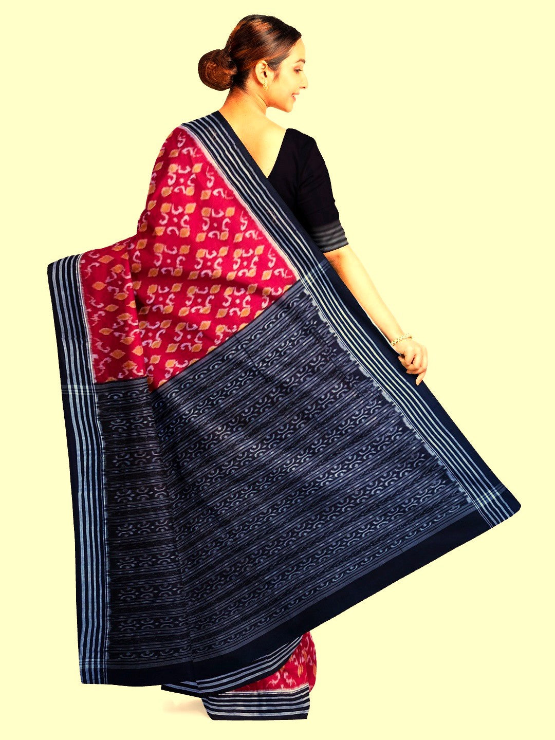 Red Sambalpuri Cotton Saree with running blouse piece
