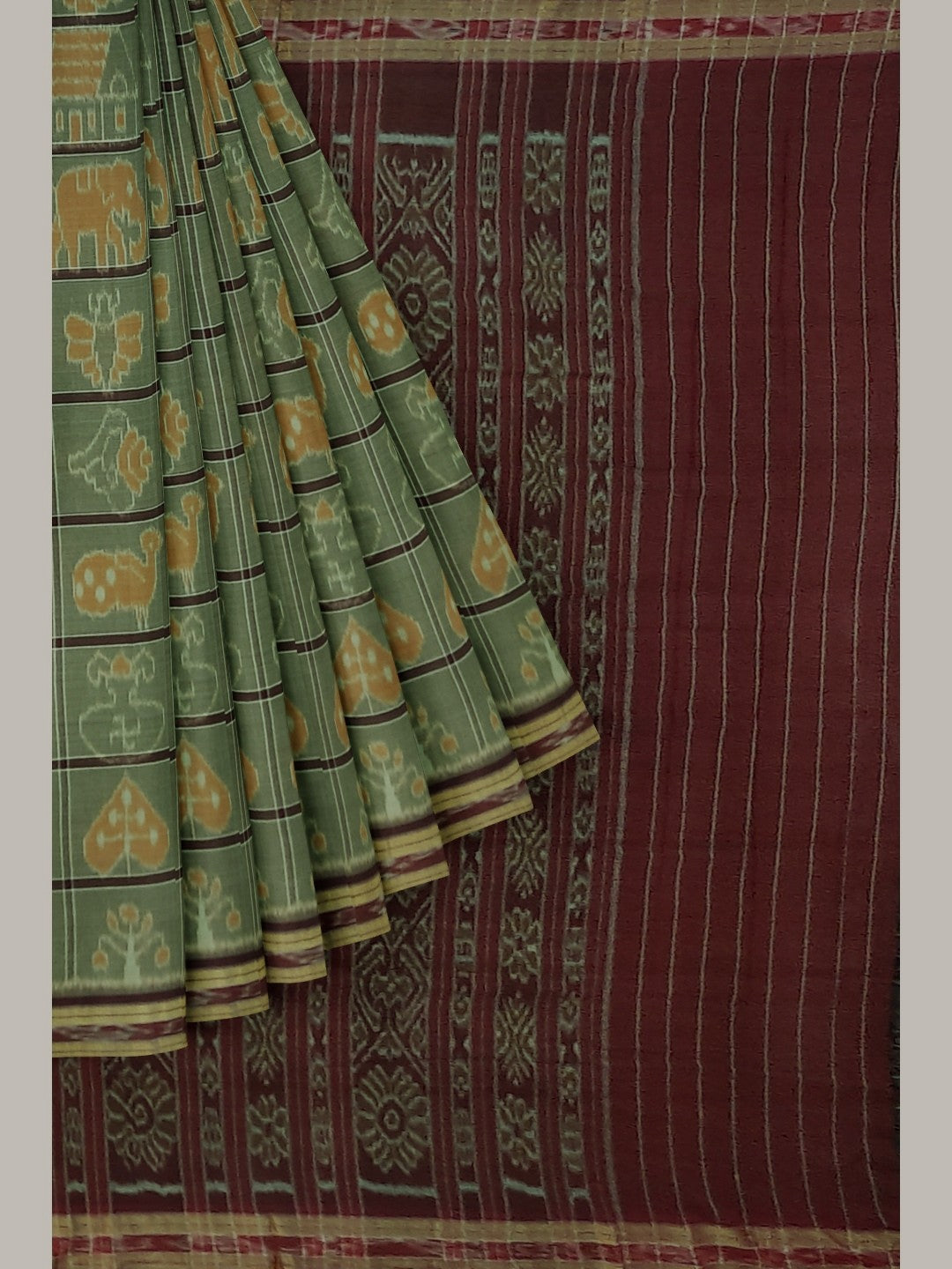 Grey cotton Nuapatna Nabakothi Saree with mix match cotton Ikat blouse piece