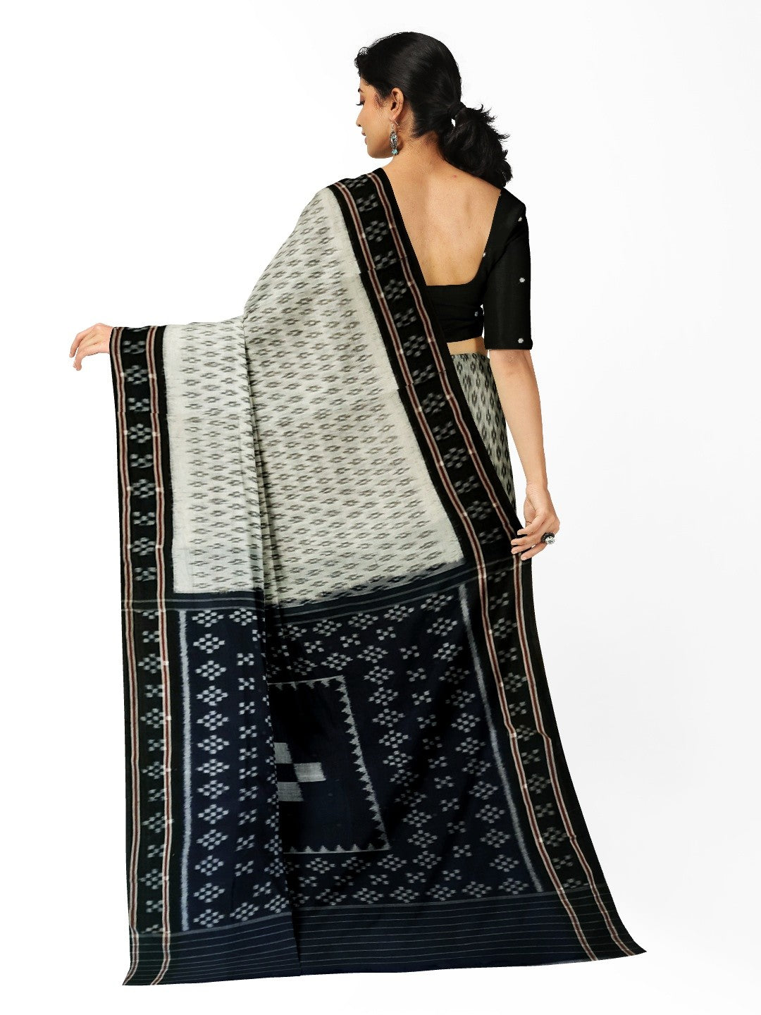 White with Black cotton Odisha Ikat Saree with mix match cotton Ikat blouse piece
