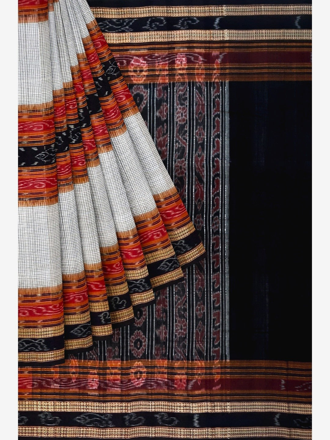 Off-white Sambalpuri Sachipar Cotton Saree with cotton ikat blouse piece