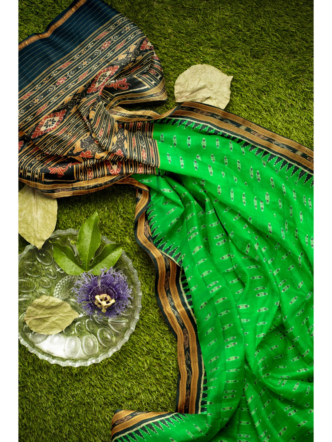 Green Black Odisha Khandua Pata Silk Saree with cotton ikat blouse piece