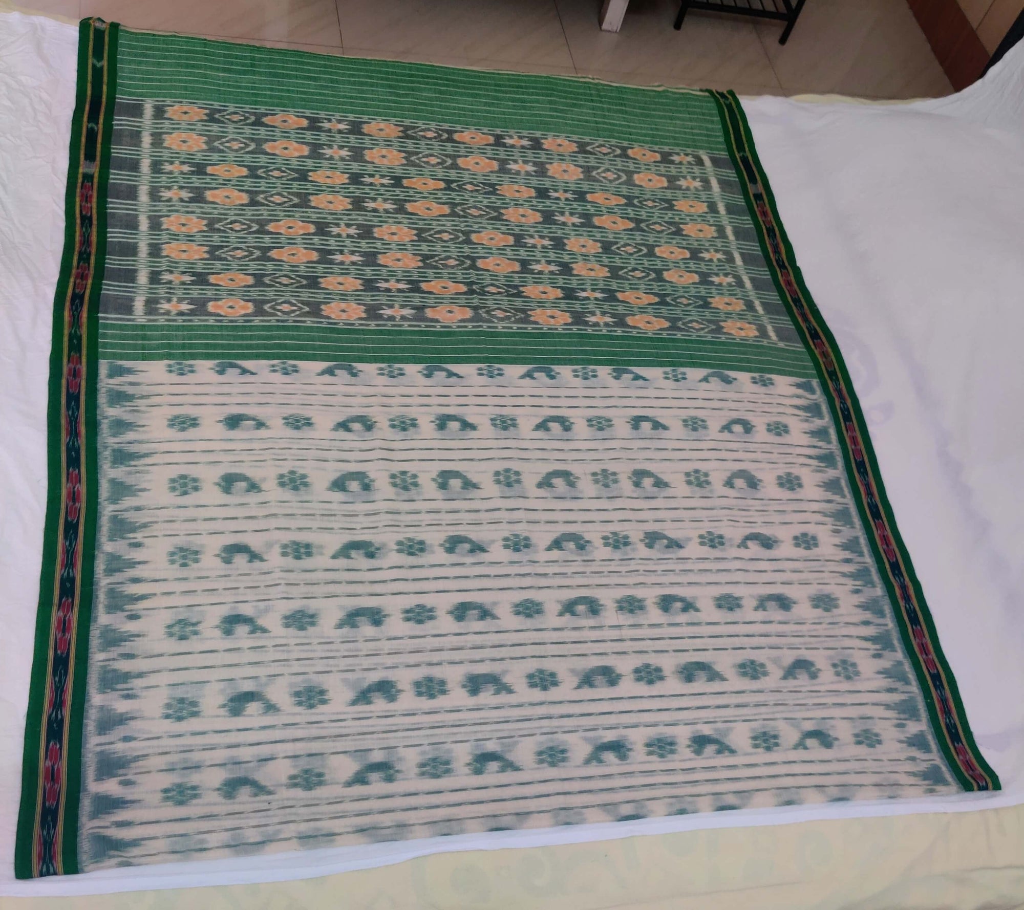 Offwhite and Green Odisha Ikat Saree with mix match Sambalpuri Ikat blouse piece