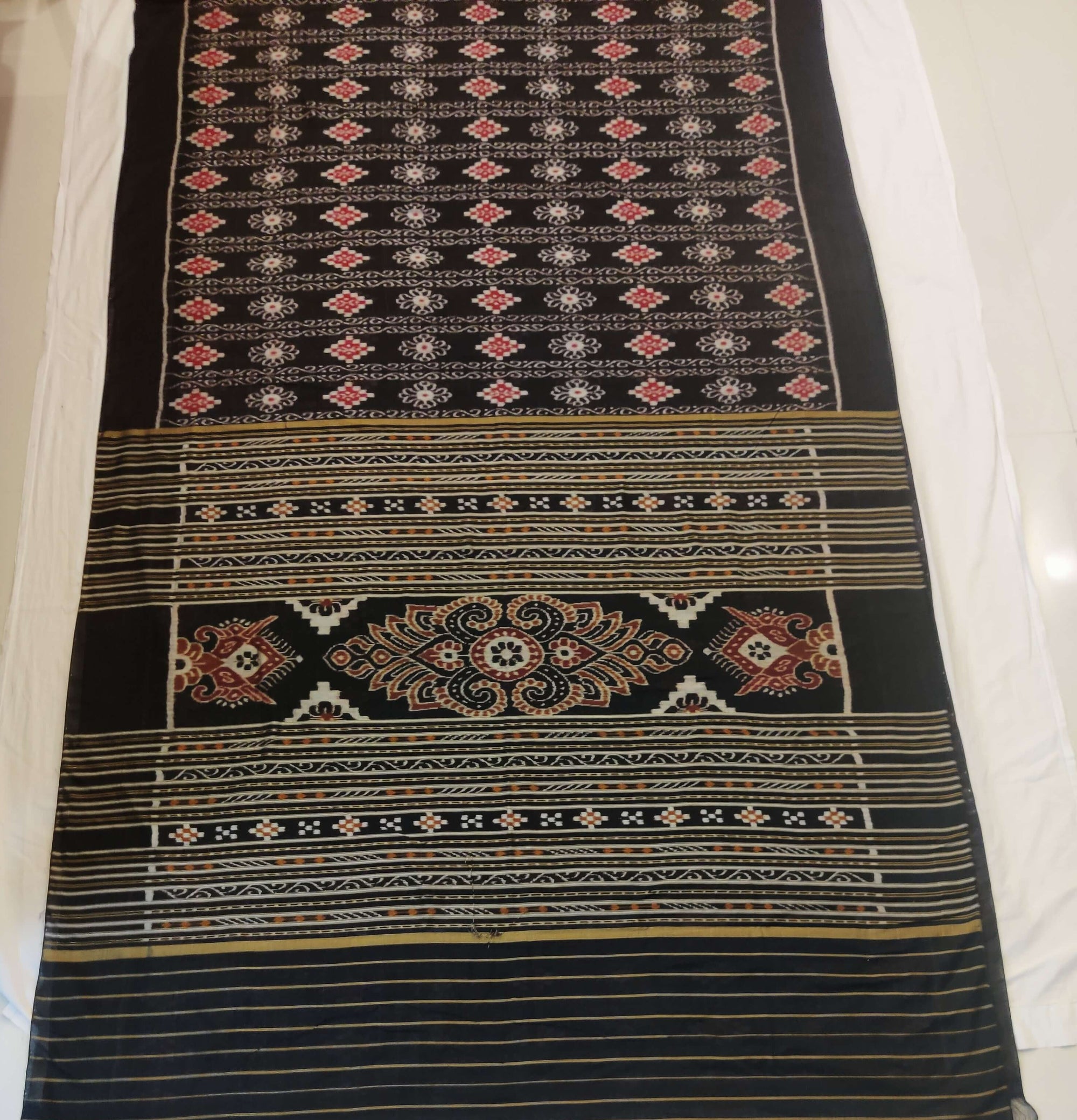 Bapta Silk Odisha Ikat saree with blouse piece