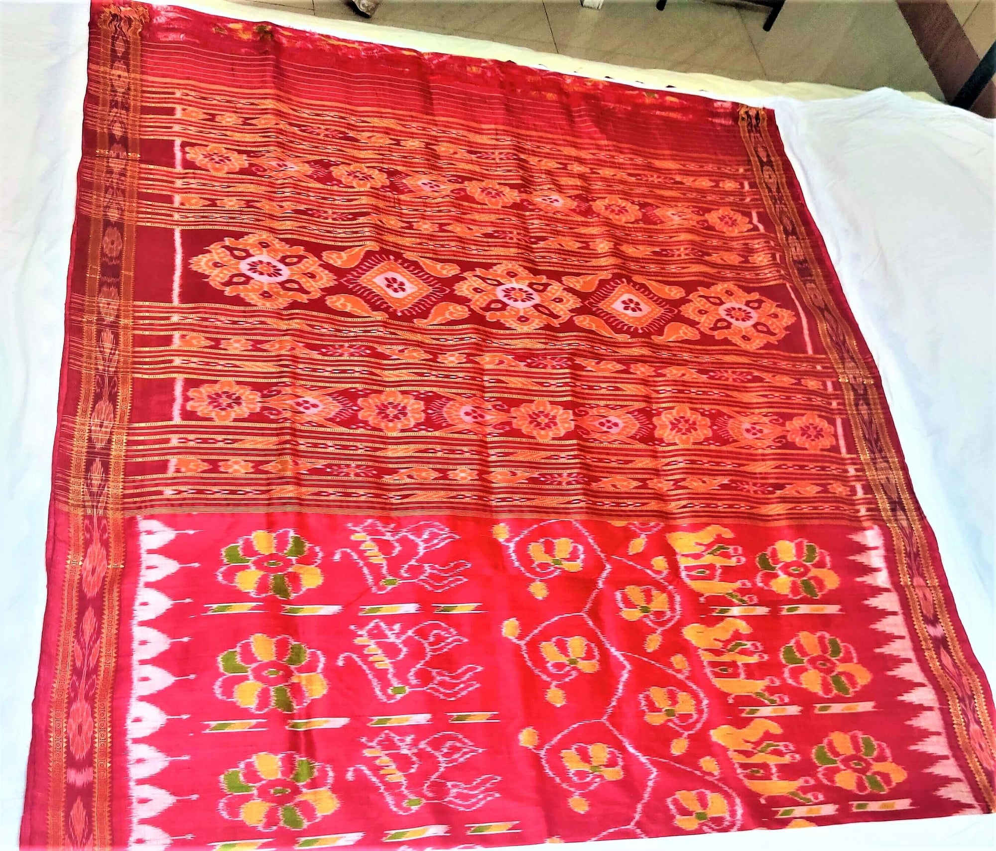 Red body ikat Odisha Khandua Silk Saree