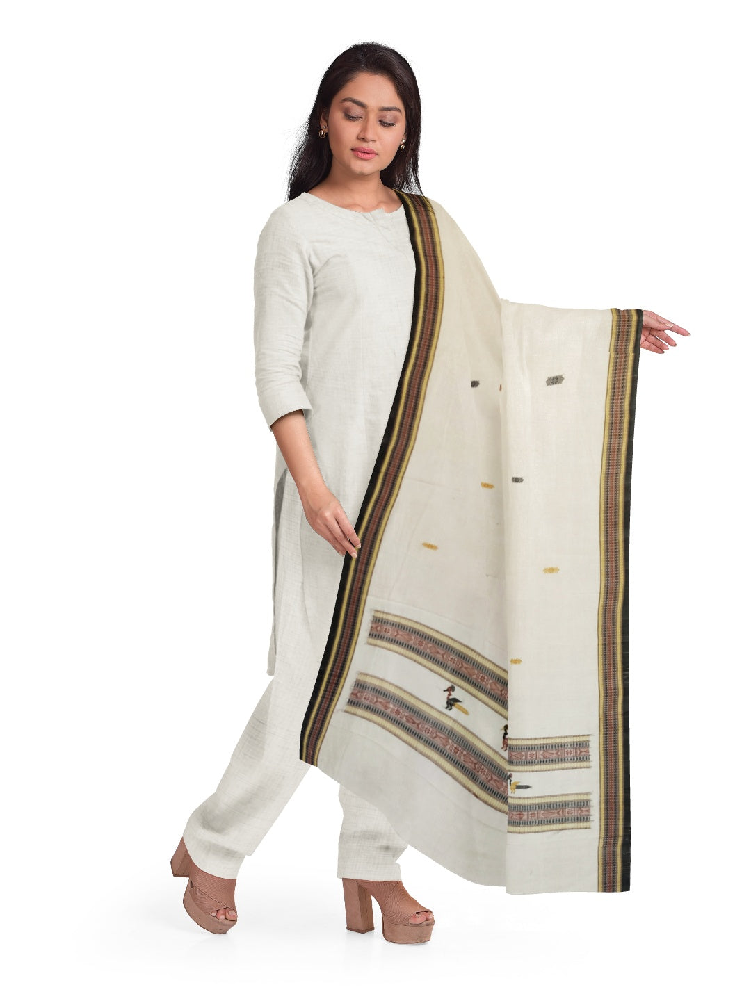 Off-white dongria Cotton Dupatta with geometric patterns
