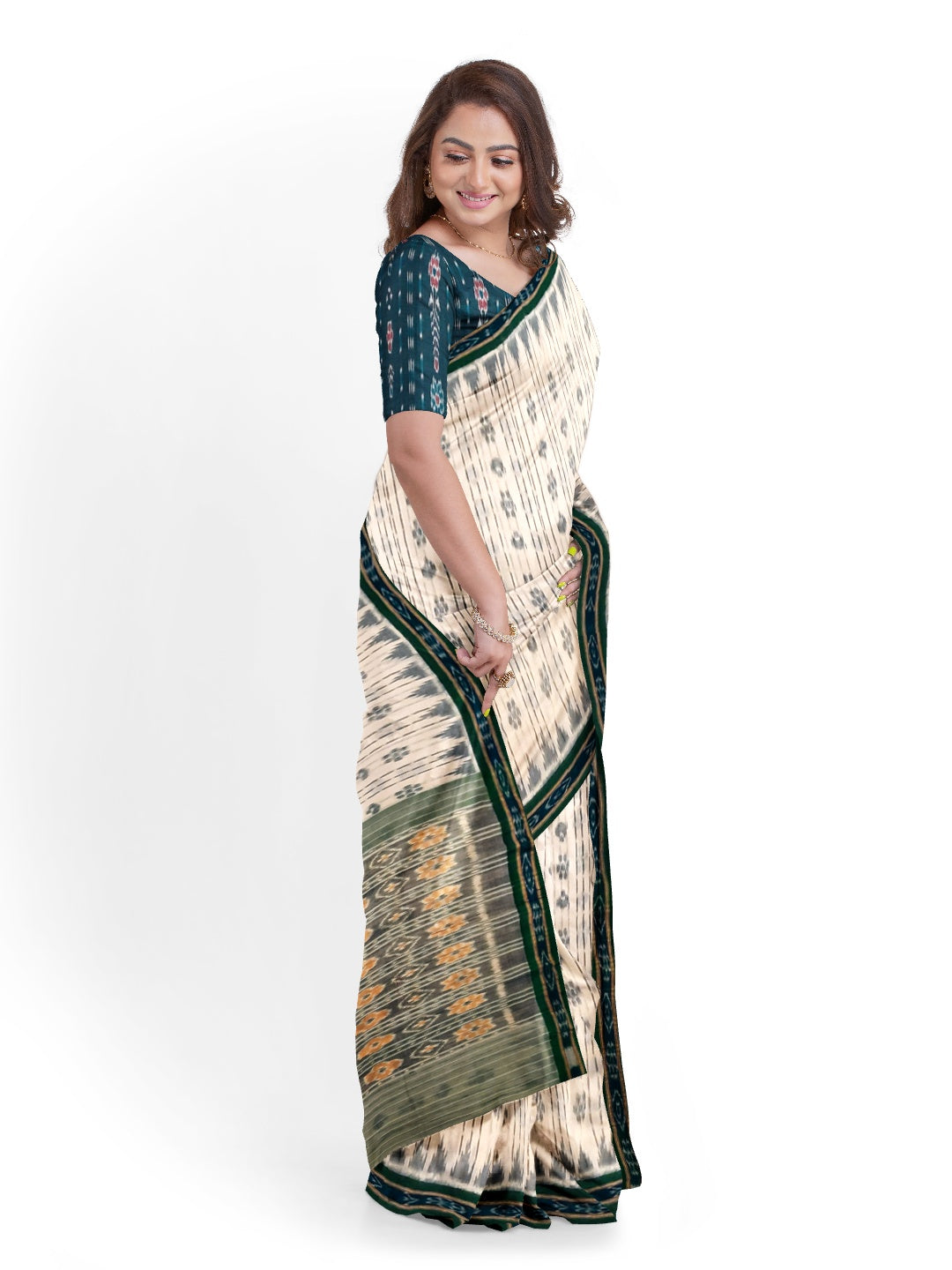 Offwhite and Green Odisha Ikat Saree with mix match Sambalpuri Ikat blouse piece